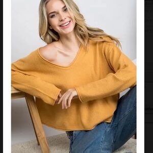 Rolled Edge Hem Sweater Top